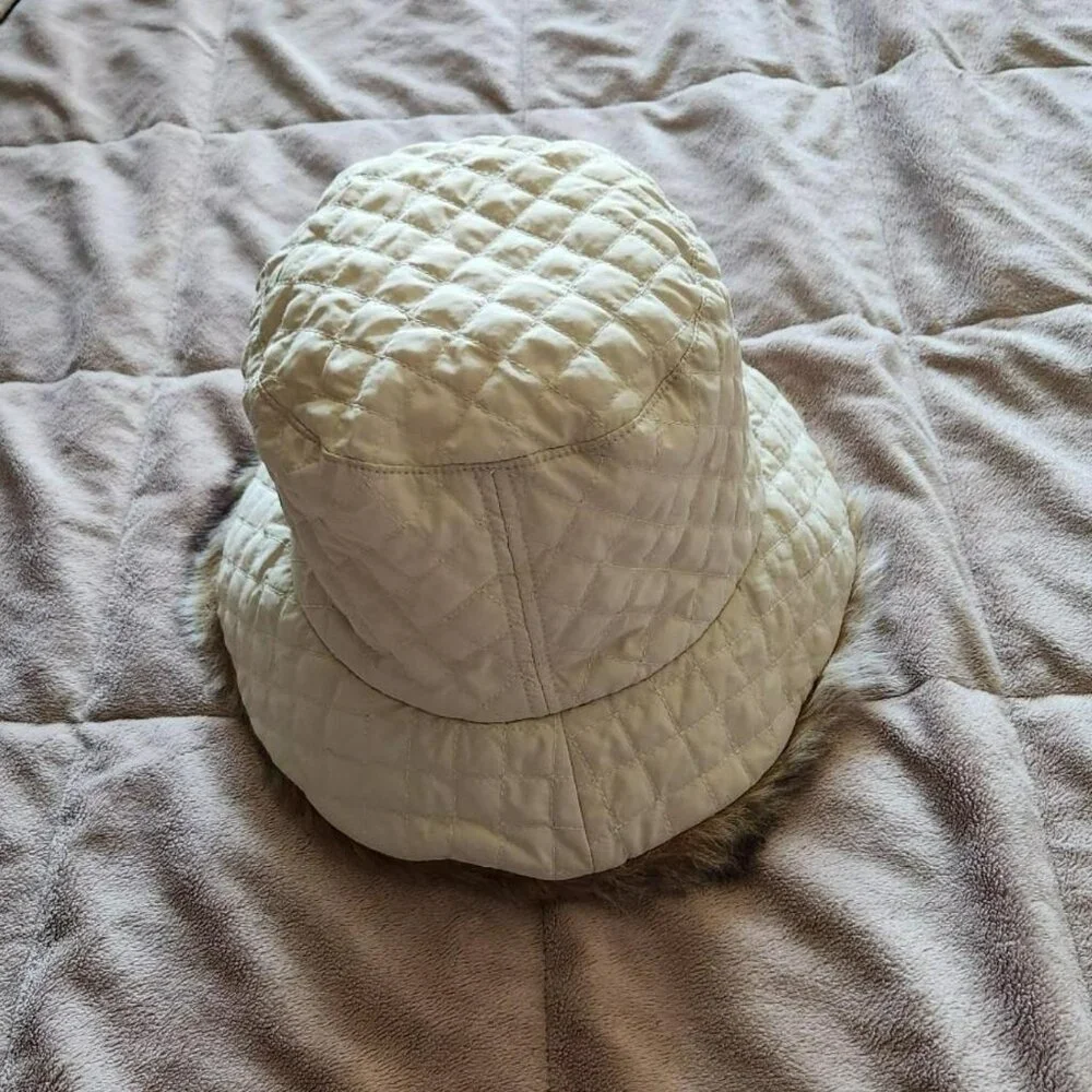 Liz Claiborne Quilted Faux Fur Trimmed Bucket Hat Cream color Festivals Boho - Picture 4 of 8